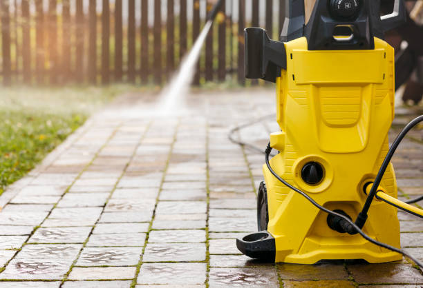 Best Sidewalk and Walkway Cleaning  in Springhill, LA